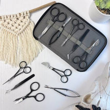Load image into Gallery viewer, Famore's Black Embroidery Kit # 1101BLK Scissor set
