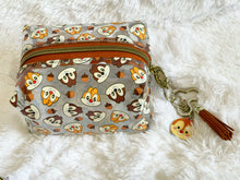 Load image into Gallery viewer, Curated Printed Clear Vinyl Boxy Pouch: 5/6/24 12-2:00pm PST