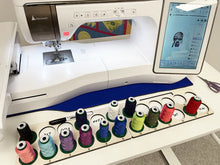 Load image into Gallery viewer, JEANNE'S FAVORITES Thread Organizer Thread Project Trays Laserbeestudio TPT02