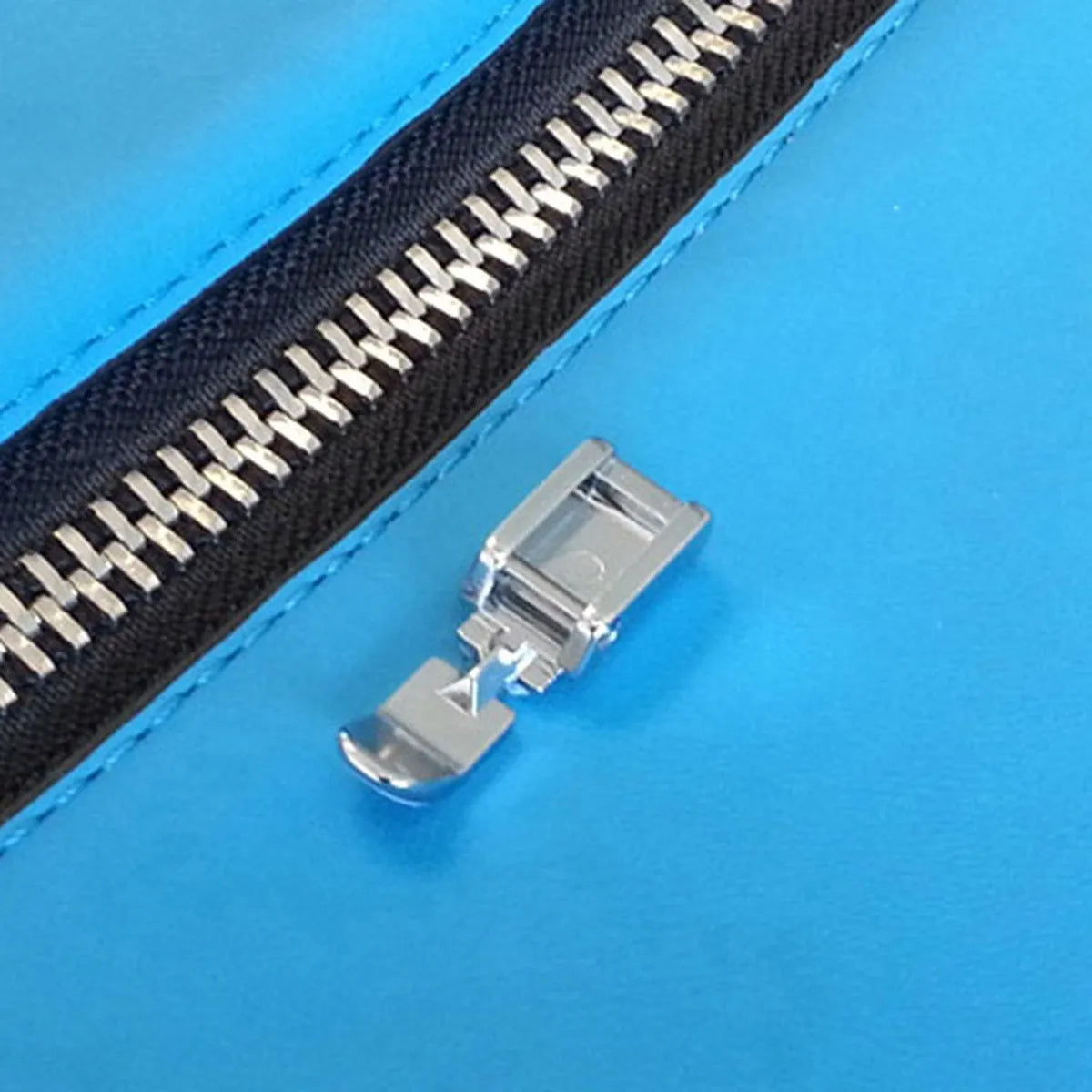 Baby Lock Teflon Zipper Piping Foot BLDY-TZF