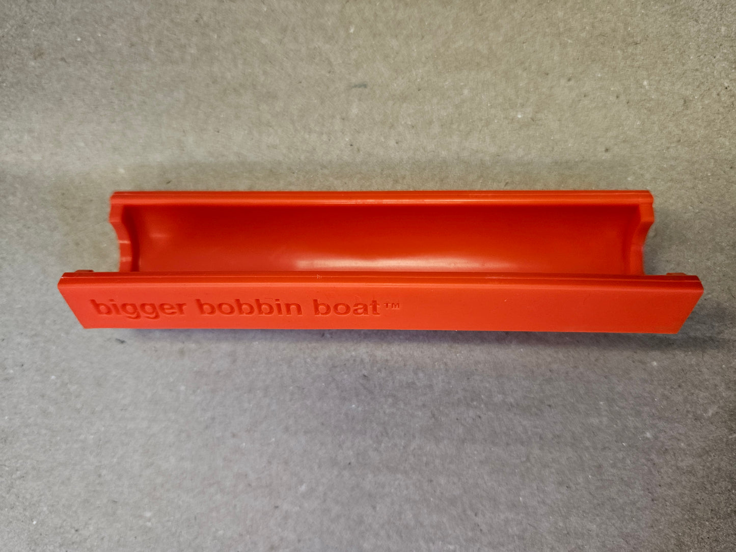 Dritz Bigger Bobbin Boat Storage for M Bobbins in Various Colors