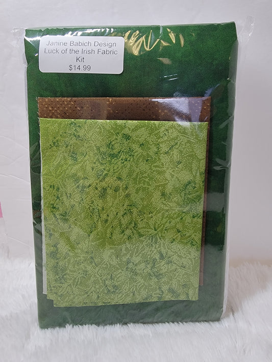 FABRIC KIT for Janine Babich Luck of the Irish Table Top Display