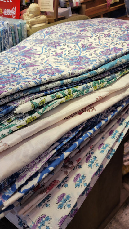 Join Jeanne and Patrick for the  A-1 Korea Experience Including Sightseeing in Seoul and Busan, the Coex Quilt Festival, Food Culture and Unbelievable Shopping
