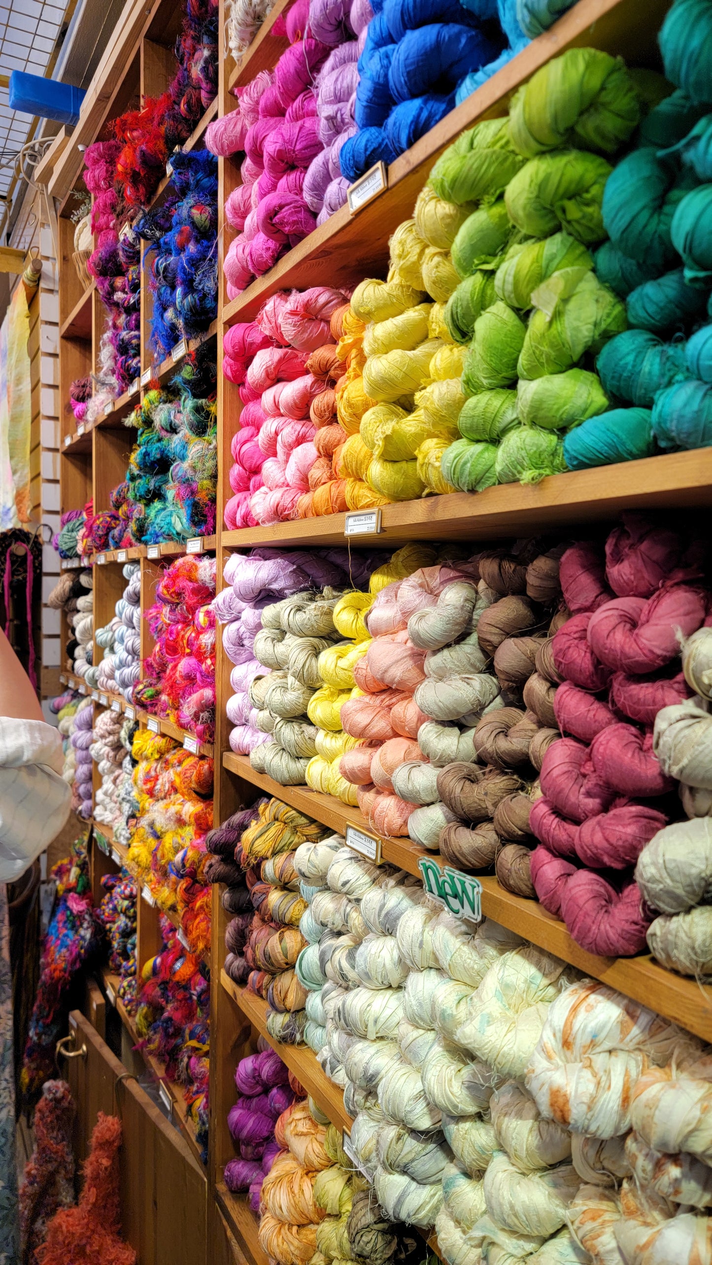 Join Jeanne and Patrick for the  A-1 Korea Experience Including Sightseeing in Seoul and Busan, the Coex Quilt Festival, Food Culture and Unbelievable Shopping
