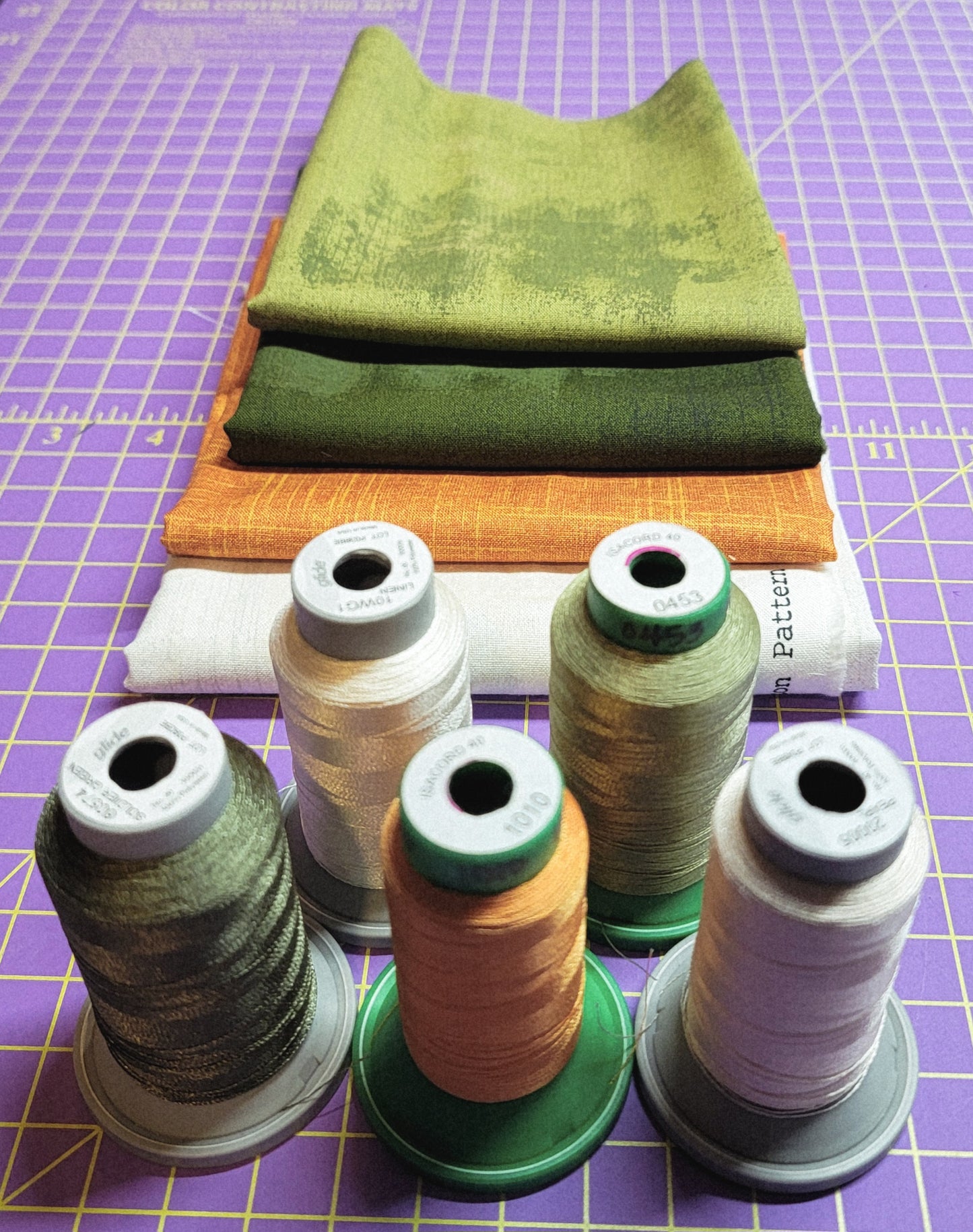 Fabric Kit for OESD Freestanding Quilt Block Pumpkins with OPTIONAL THREAD - USE DROP DOWN WINDOW TO MAKE YOUR SELECTION