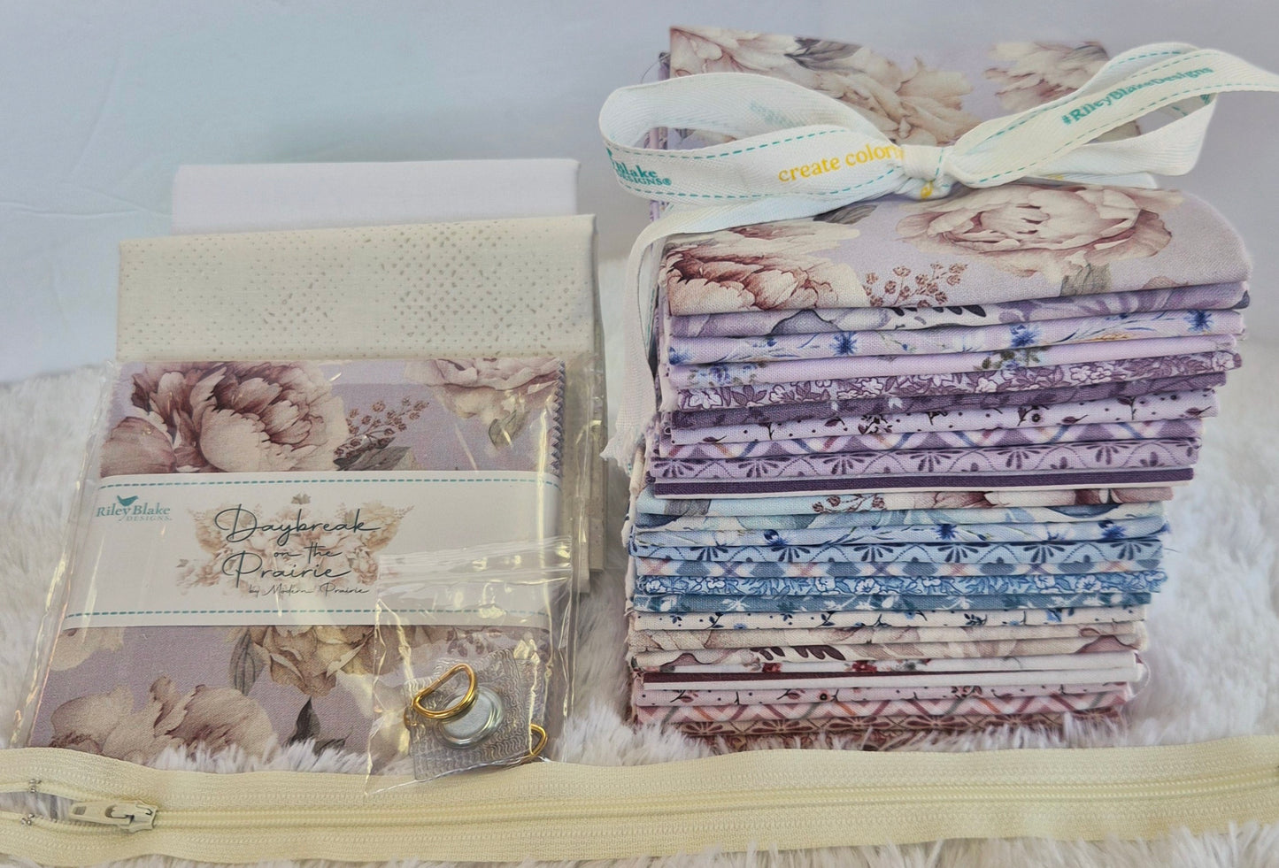 Minki Kim Slim Phone Crossbody Bag Light Colorway Fabric Kits (SKETCHBOOK OR DAYBREAK ON THE PRAIRIE LIGHT COLORWAYS)