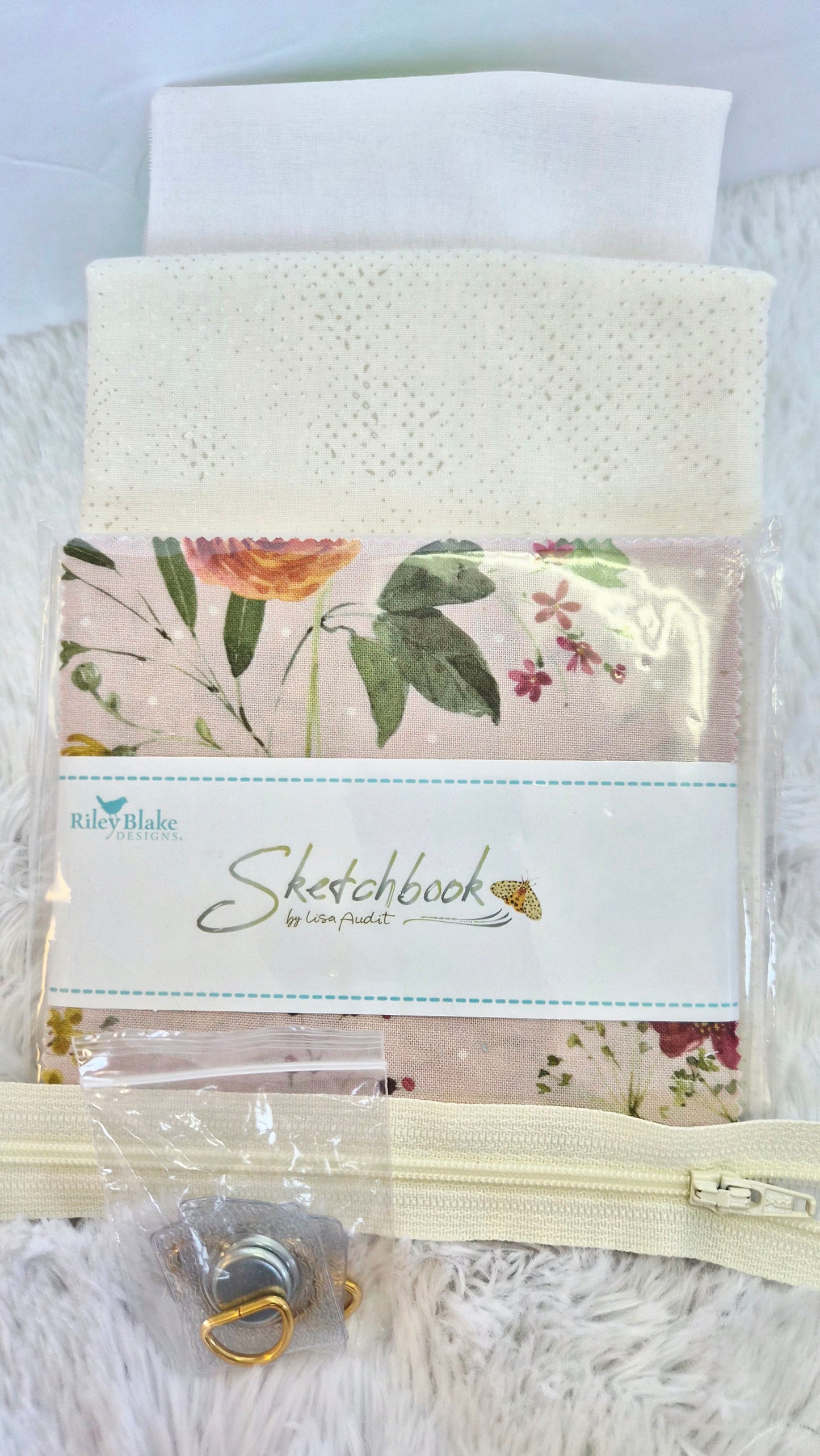 Minki Kim Slim Phone Crossbody Bag Light Colorway Fabric Kits (SKETCHBOOK OR DAYBREAK ON THE PRAIRIE LIGHT COLORWAYS)