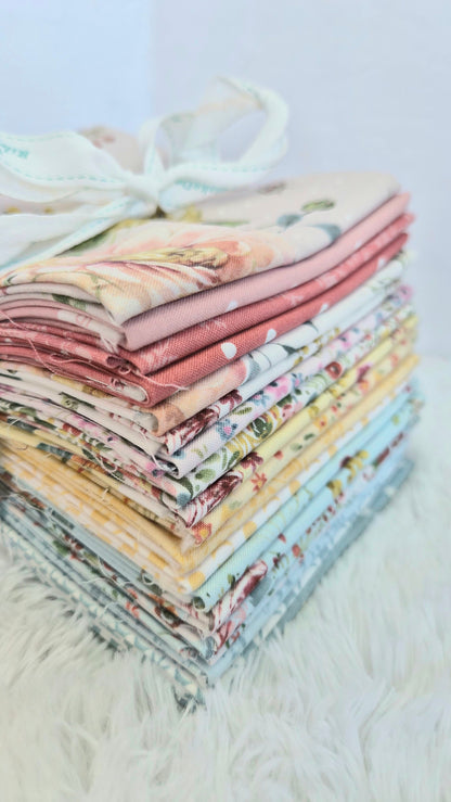 Minki Kim Slim Phone Crossbody Bag Light Colorway Fabric Kits (SKETCHBOOK OR DAYBREAK ON THE PRAIRIE LIGHT COLORWAYS)