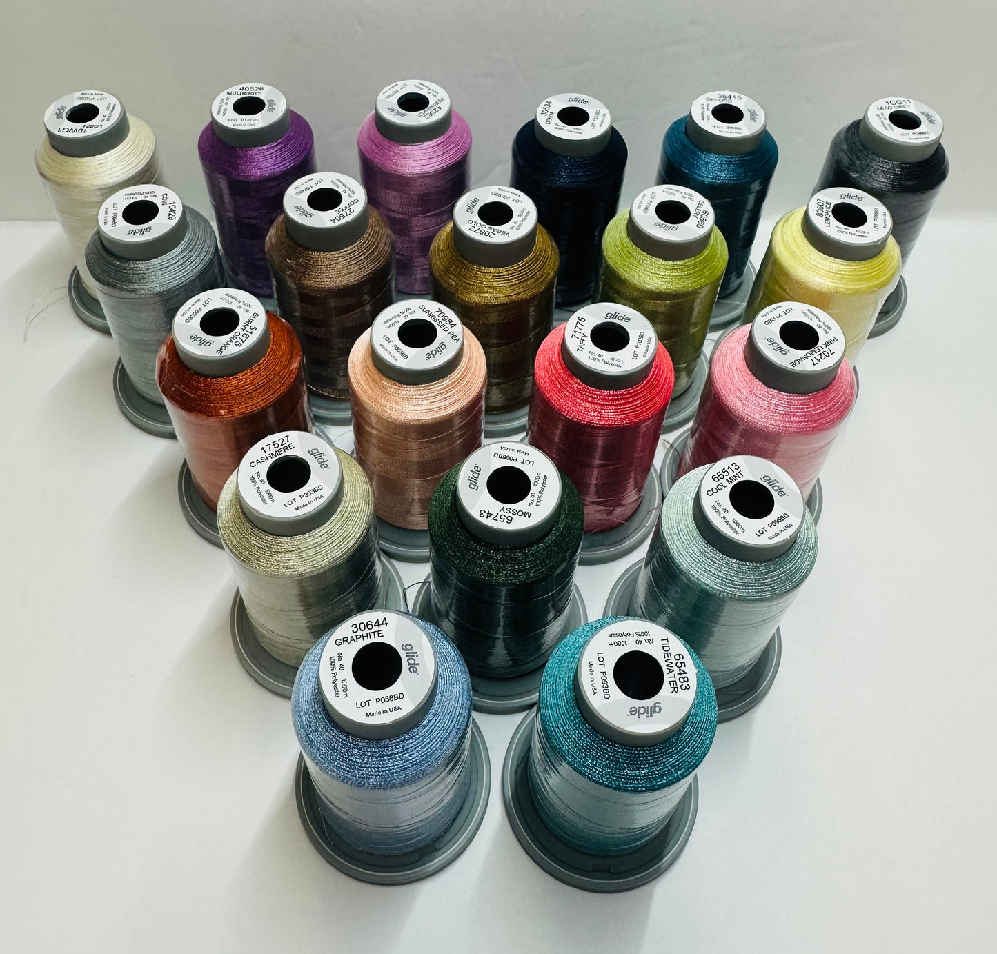 FTC61066 Kimberbell Quilting Through the Seasons Thread Collection IN PLASTIC CASE OR BROWN BOX SPECIAL