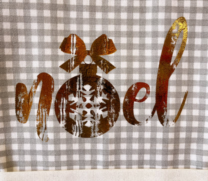 Prerecorded Scan N Cut Club: Grunge Foiled Tea Towels