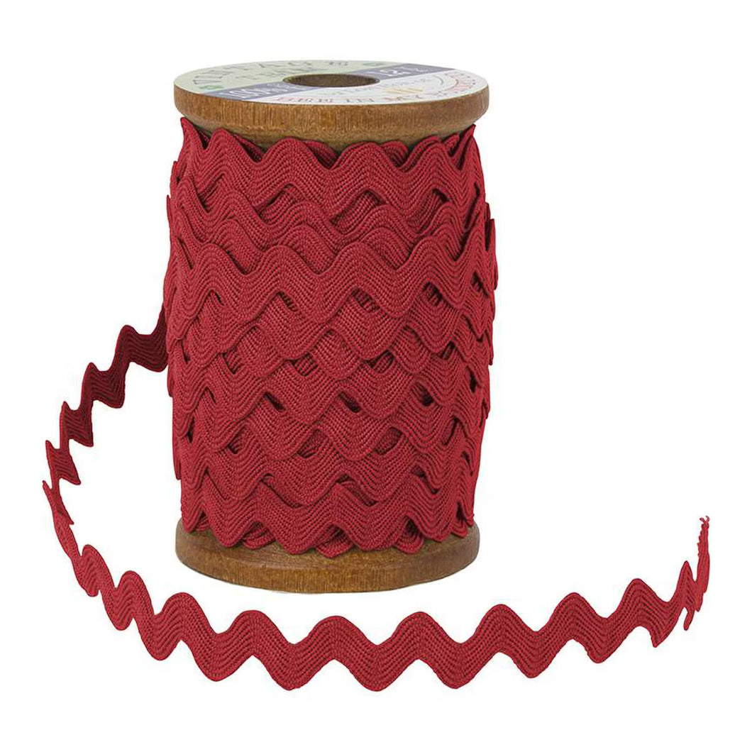 12 Yards Lori Holt Vintage Trim Red Rick Rack Small Schoolhouse Wooden Spool STVT-33031