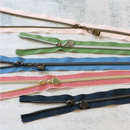Sallie Tomato Preppy Zipper Pack ZB-PREP
