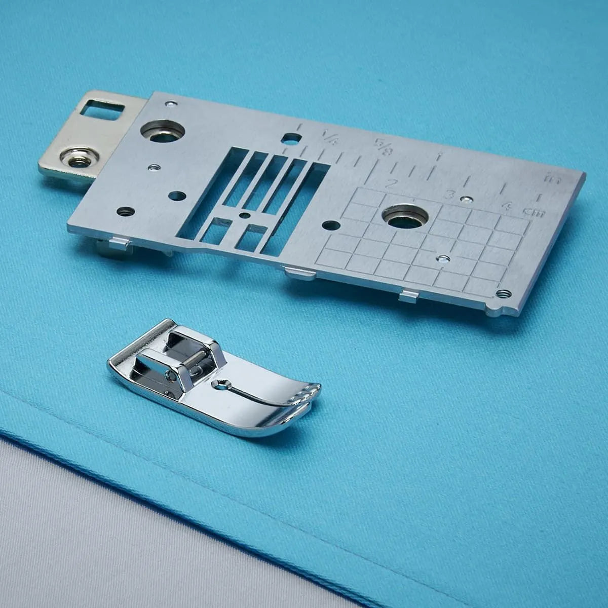 Baby Lock Straight Stitch Needle Plate and Foot Set SKU:BLMAC-SS