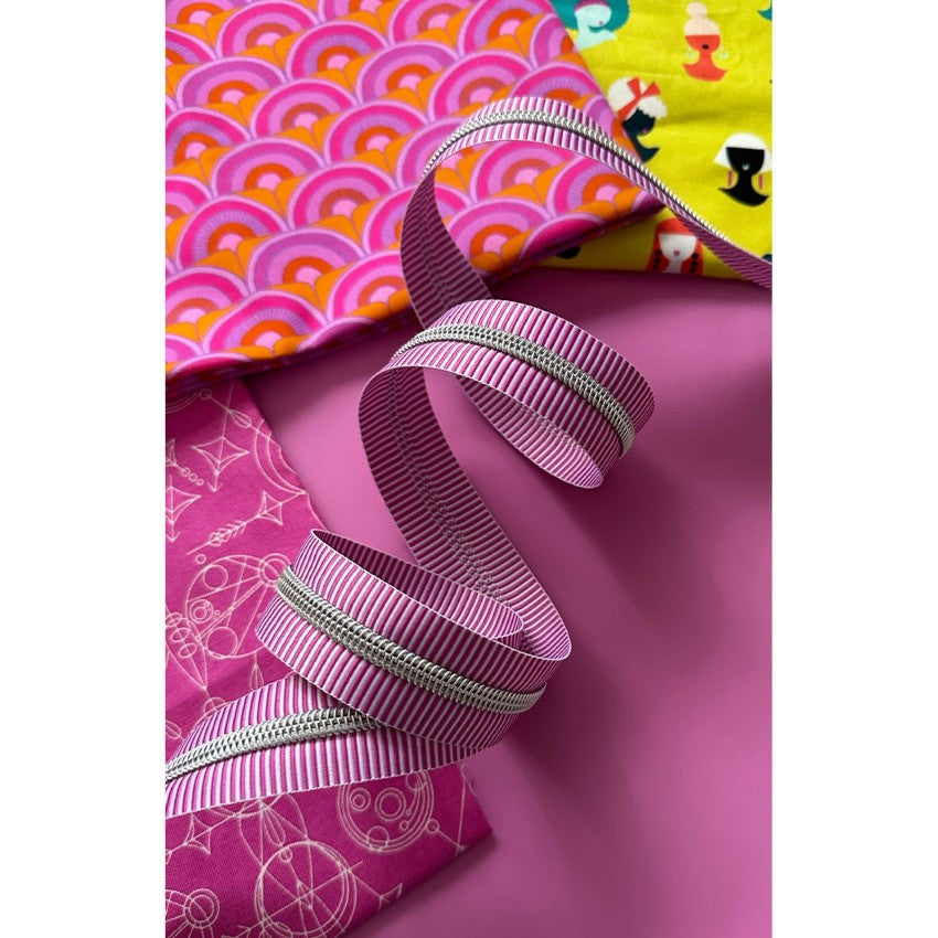 Sassafras Lane Designs SADSASSKIT17L Purple Stripe Zipper Tape with Nickel Teeth