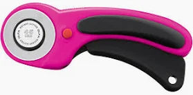 OLFA 45mm Magenta Rotary Cutter with Ergonomic Handle RTY-2DX/MAG
