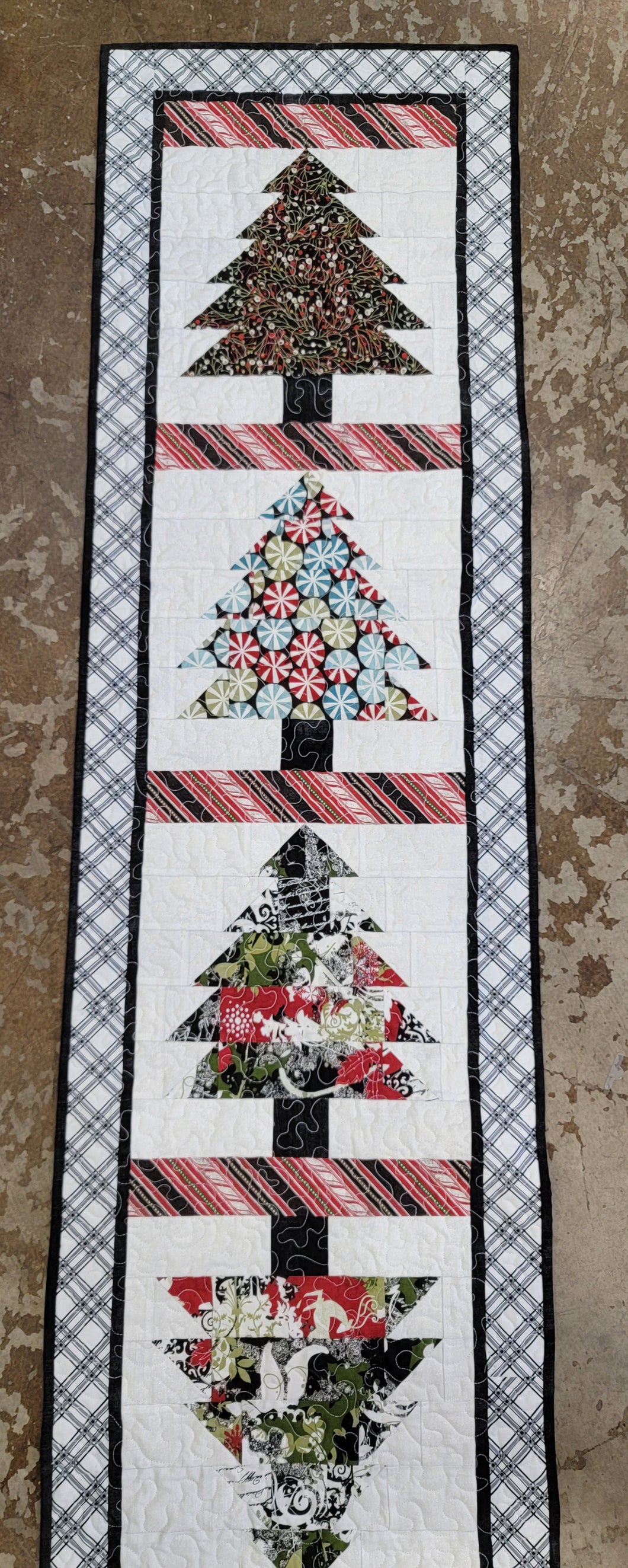 Moda Under the Christmas Tree Table Runner Fabric Kit with Pattern