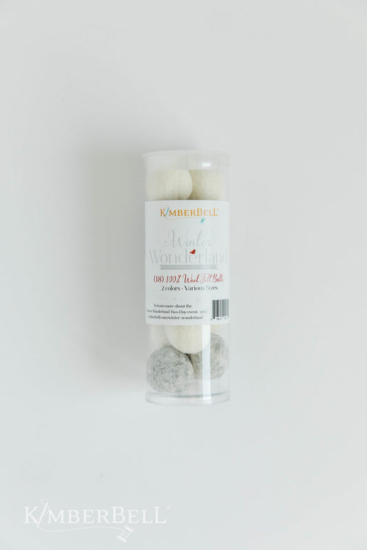 Winter Wonderland Wool Felt Balls kdkb1215