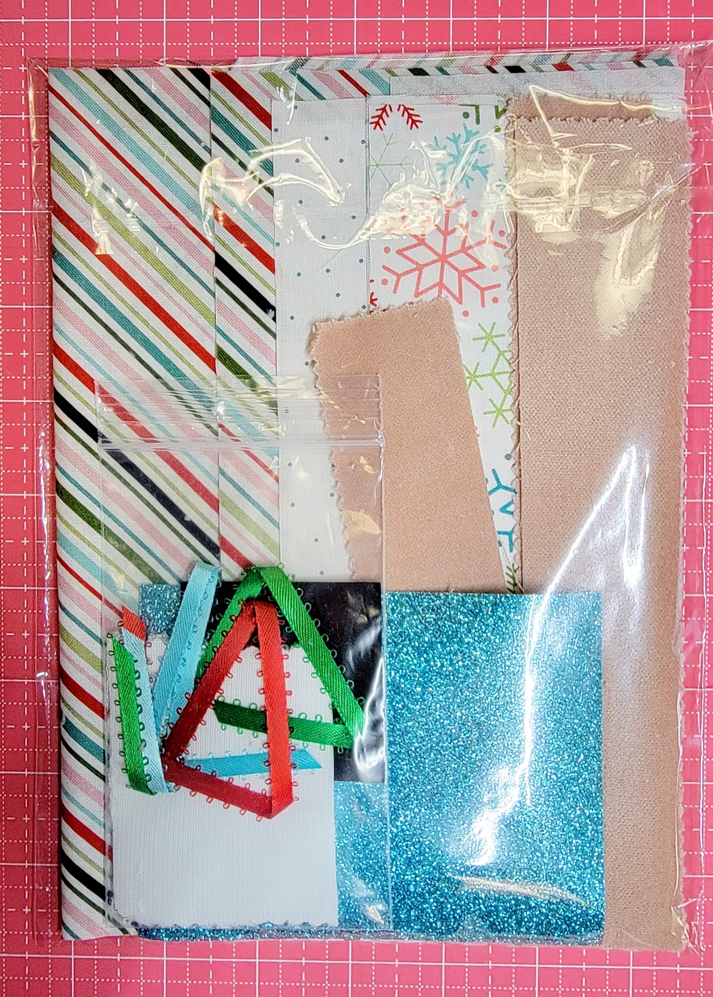 Kimberbell Stay Cozy Bench Buddy Kit with OPTIONAL 8x8 Pillow insert